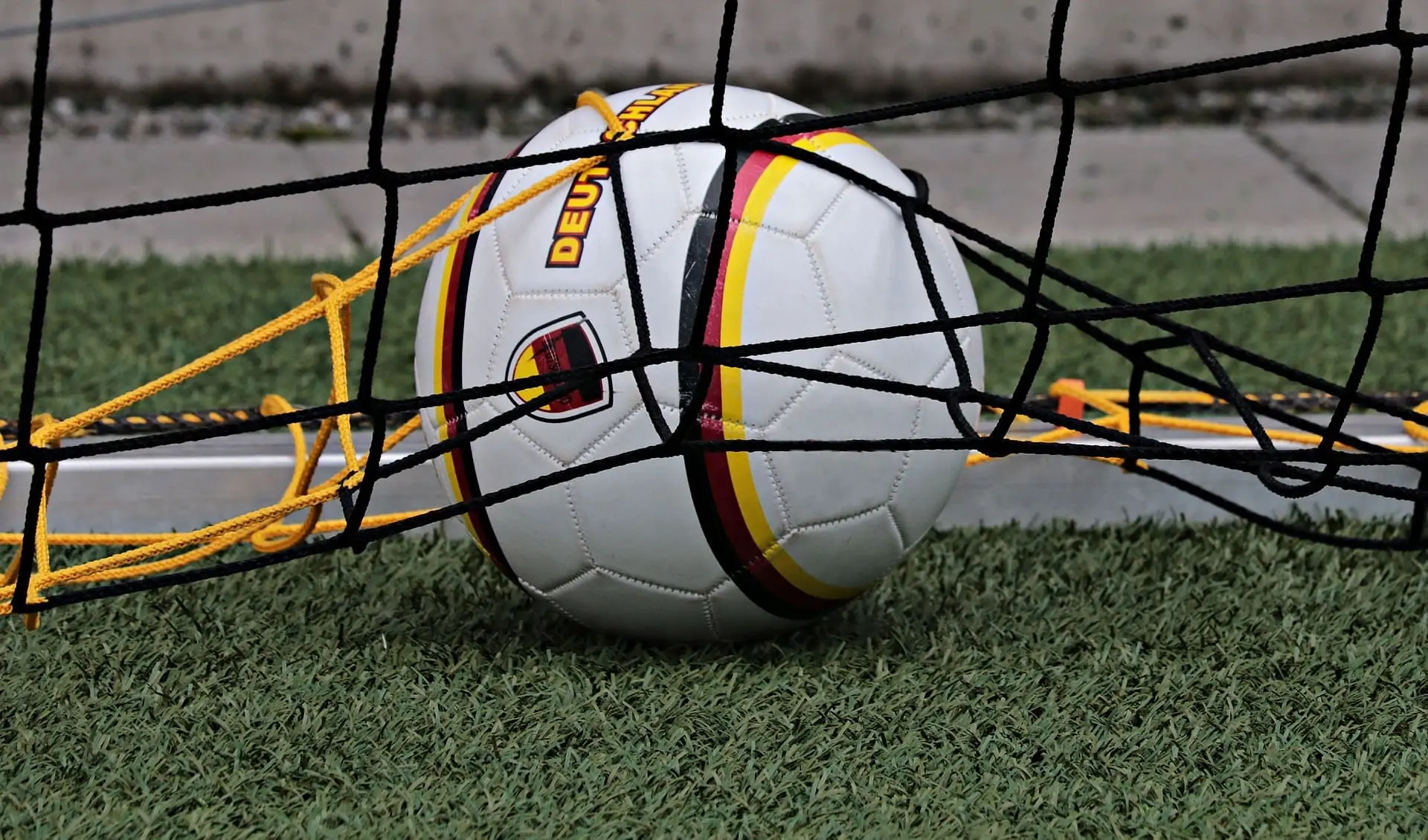 Gols (mais/menos)-1