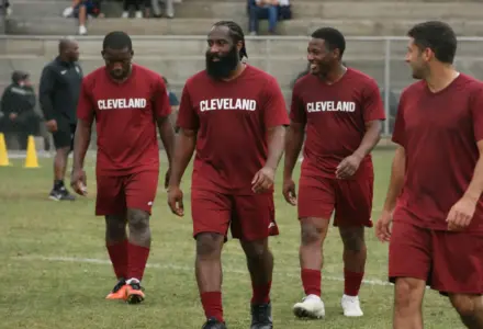 James Harden acerta permanência em Cleveland com contrato de US$ 97 milhões