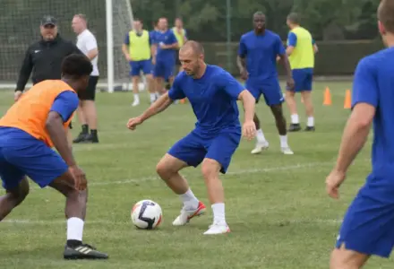 Chelsea acelera por Pep Chavarría e se aproxima de novo reforço para a lateral esquerda