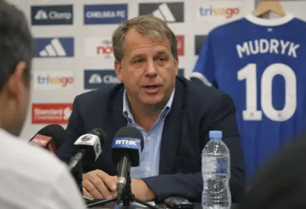 Chelsea sofre com baixas, vê Mudryk voltar e cai para a Juventus em Hong Kong
