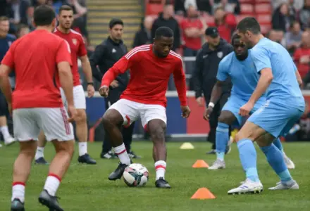 Arsenal x Coventry: Arteta testa alternativas e abre disputa por vagas no time titular
