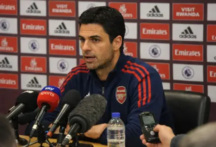 Arteta critica pênalti do Sunderland e diz que lance pode pesar na briga pelo título