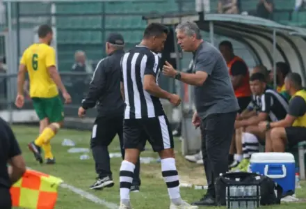 Figueirense alcança 10 jogos sem perder e repete marca que não aparecia desde 2018