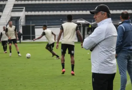 Santos mira a Libertadores após afastar o risco de queda